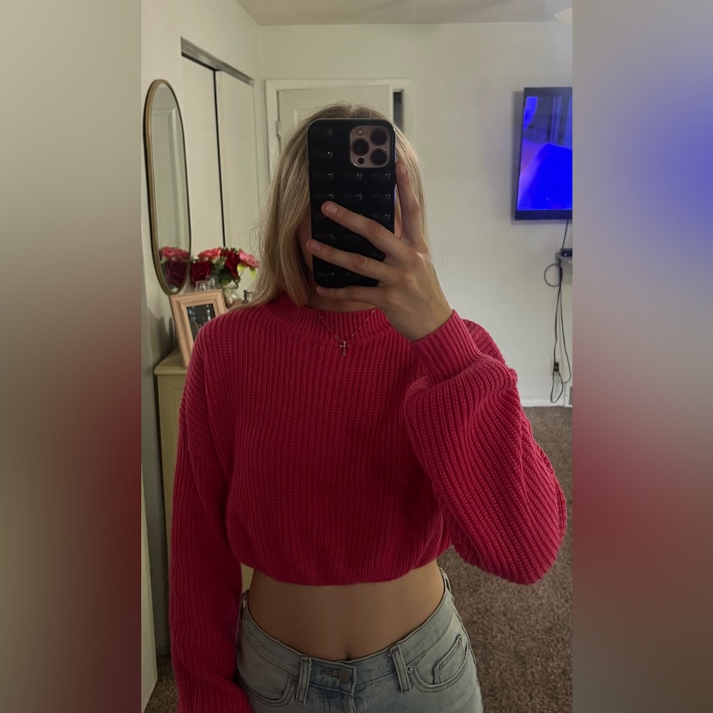Women's Pink Knit Sweater
